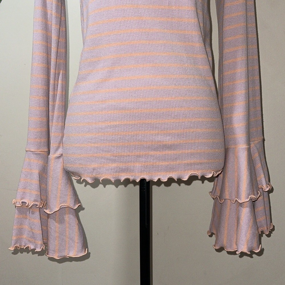 Free People Good Find Bell Sleeve Top in Dusty Pink Stripe Sz. Medium - Picture 10 of 12